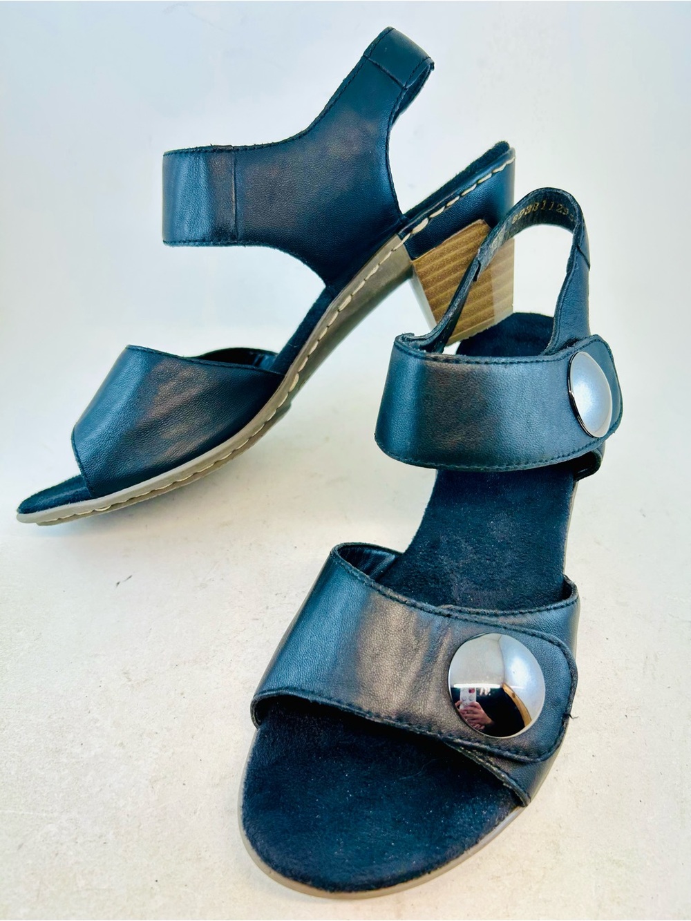 Rieker Antistress Black Leather Aileen 69 Stacked Heels Sandals, size 39 8